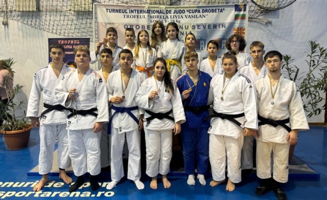 A szatmári judokák Szörényváron