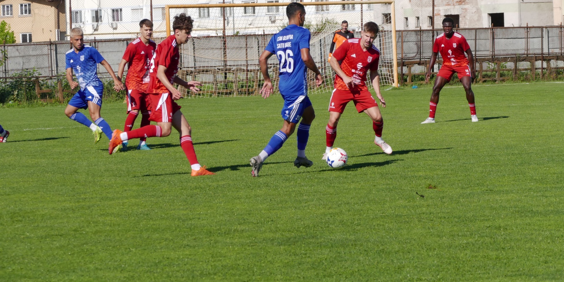 Ismét harmadik vonalbeli csapattal játszik itthon az Olimpia VSK (kék mez)