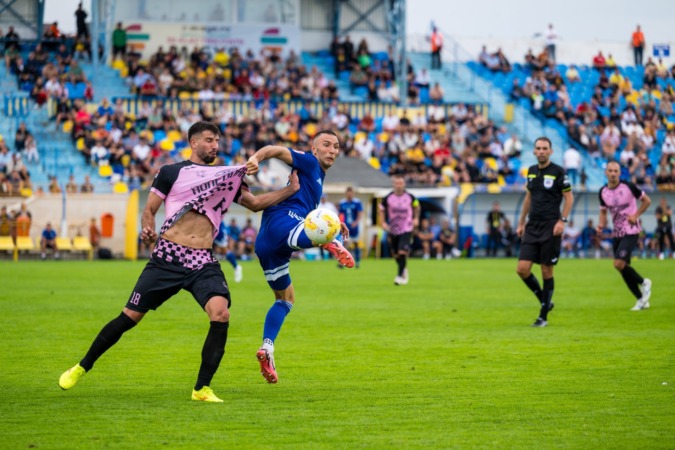 Magyari Szilárd (kék mez) góljával vezetett az Olimpia VSK