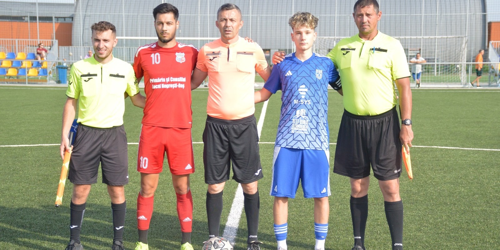 Ikeszelt az Olimpia VSK II (kék mez) és a Oașul