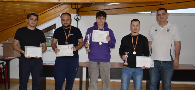 Három ország sakkozói mérték össze tudásukat Tasnádon Három ország sakkozói mérték össze tudásukat Tasnádon