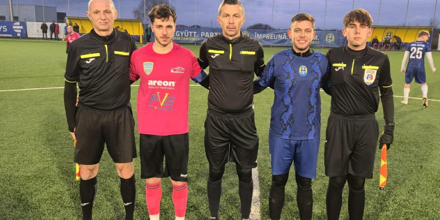 A sárköziek (kék mezben Bici Dominik) 8-1-re verték a szoporiakat