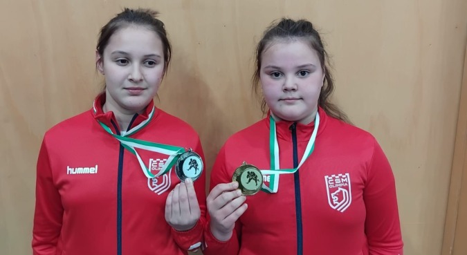 Diószegi Rebeka, Diószegi Dorottya