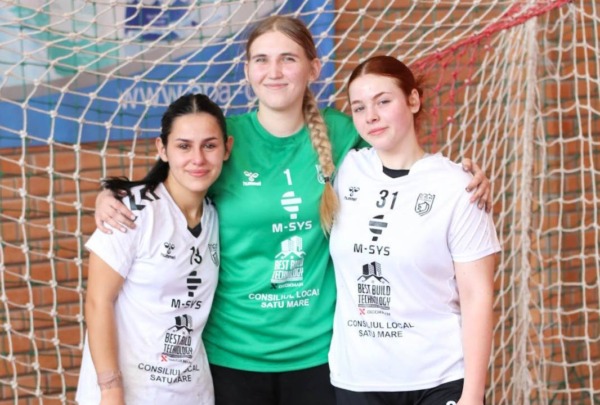 Búcúsztak a juniorcsapattól a szatmári lányok