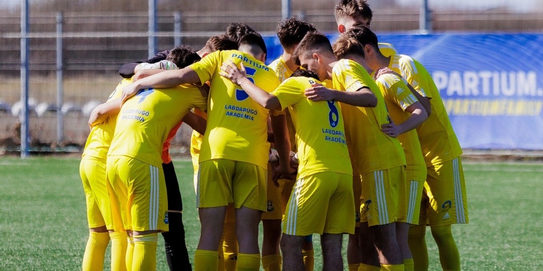 A Lotus ellen játszottak az U19 és U17-es csapatok