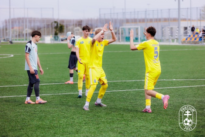 A 16 évesek végül 2-2-es döntetlent játszottak