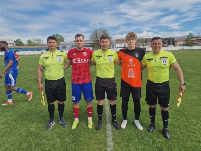 A Oaşul (piros mez) hazai pályán nyert az Olimpia VSK II ellen