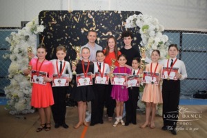 Giródtótfalun a Loga Dance School sporttáncosai